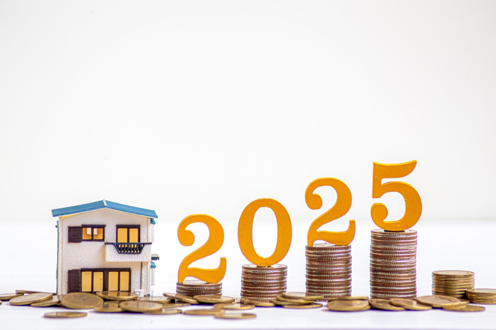 2025 New year. New year property investment concept. Wooden blocks spell "2025" with a target icon. New home, budget, real estate, asset management, Business and financial. Home. land. building loans.